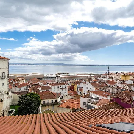 Alfama Terrace 360º - Private Terrace With Exceptional River View With A/c! Appartement