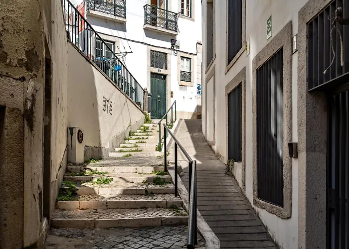 아파트 Alfama Terrace 360º - Private Terrace With Exceptional River View With A/c! 리스본