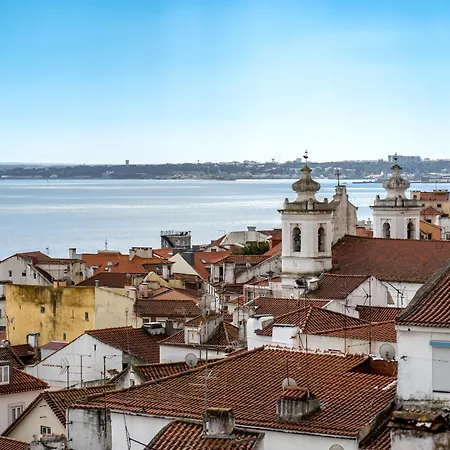 شقة Alfama Terrace 360º - Private Terrace With Exceptional River View With A/c! Lisboa
